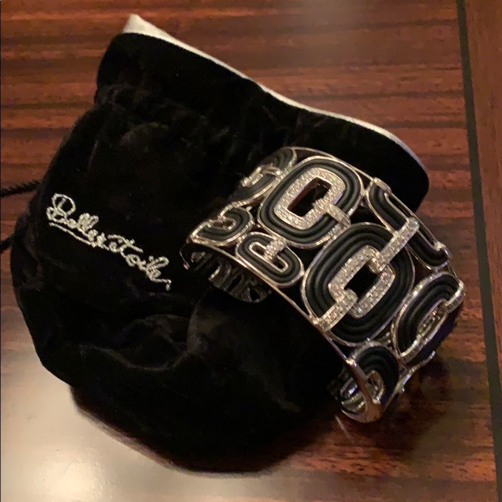 Belle Etoile Cuff